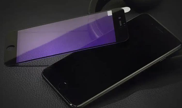 為什么貼了手機(jī)膜摔了之后屏幕還是碎了?